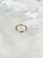 Load image into Gallery viewer, Handmade 2mm D-Shaped Wedding Band – Recycled Gold in Yellow, White or Rose | 9ct or 18ct