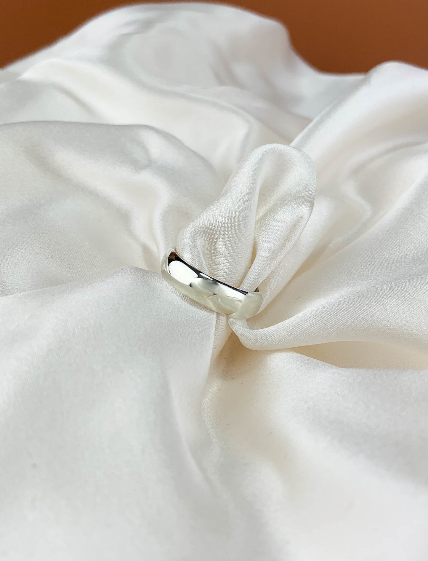 6mm D-Shaped Wedding Band – Handmade in Yellow, White or Rose Gold | 9ct or 18ct