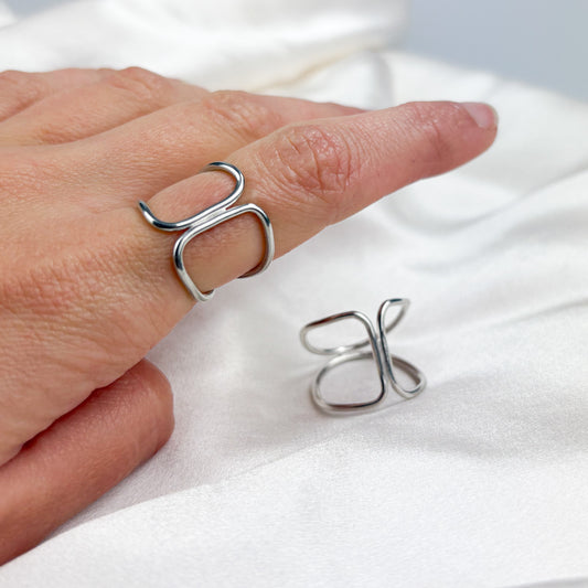 Squared Link Rings