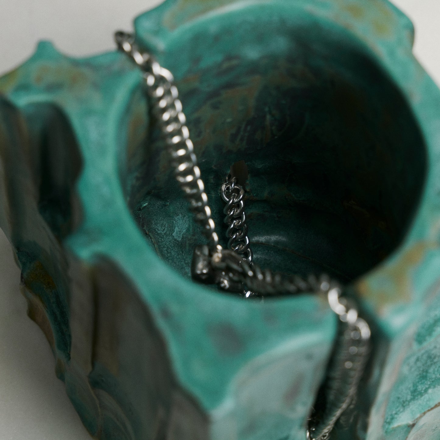 Curb Vessel