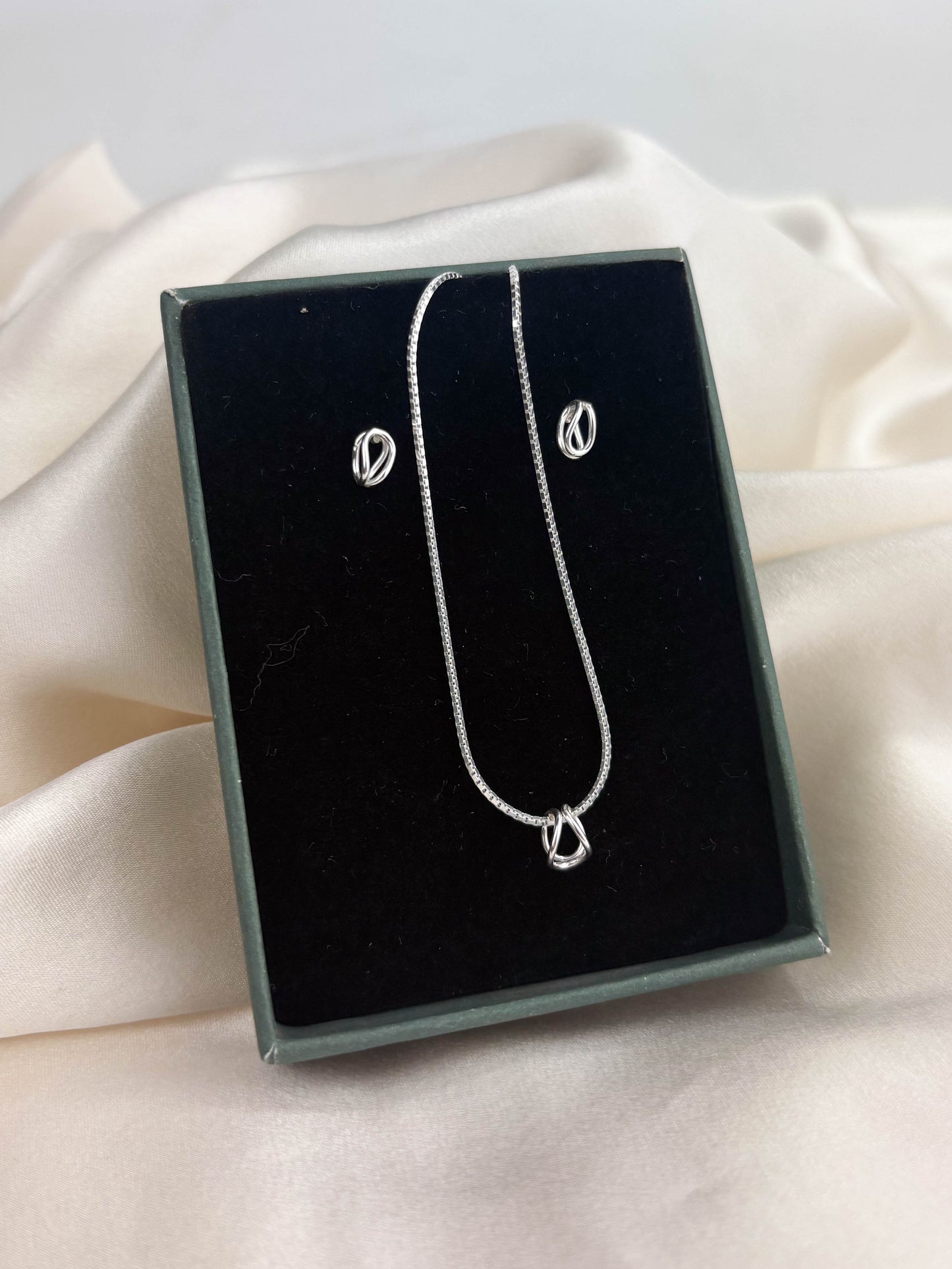 Mini Link Pendant