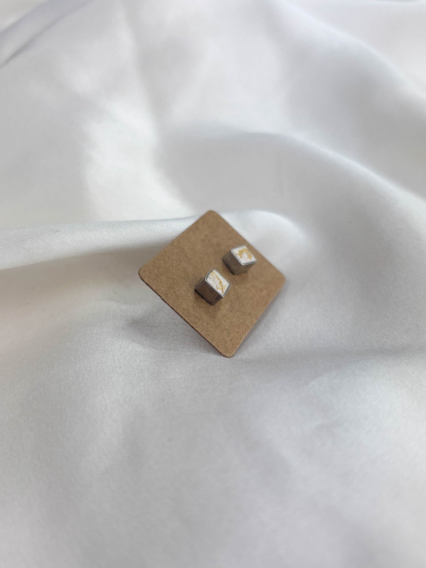 Cement Cube Studs