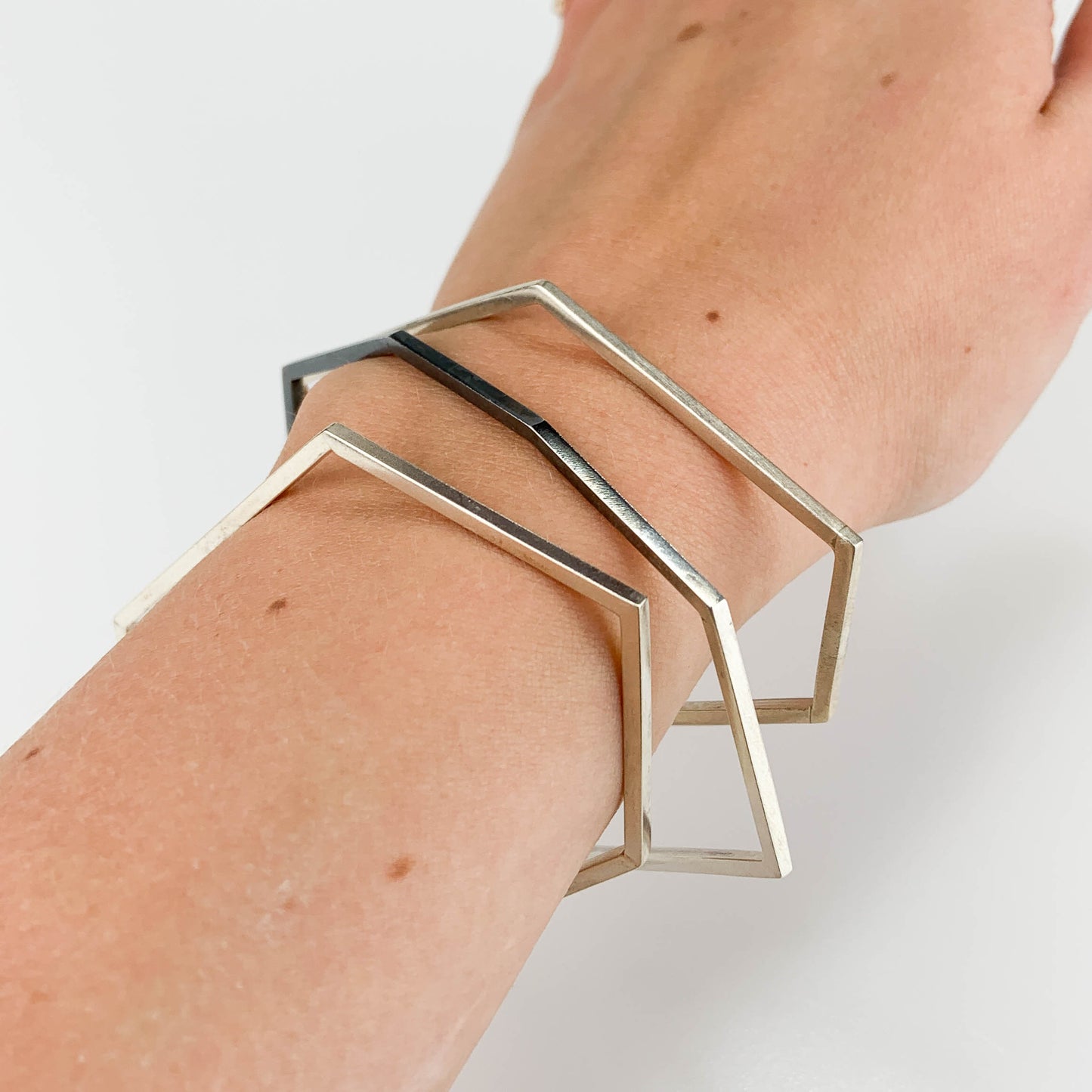 Geometric Bangle with brass