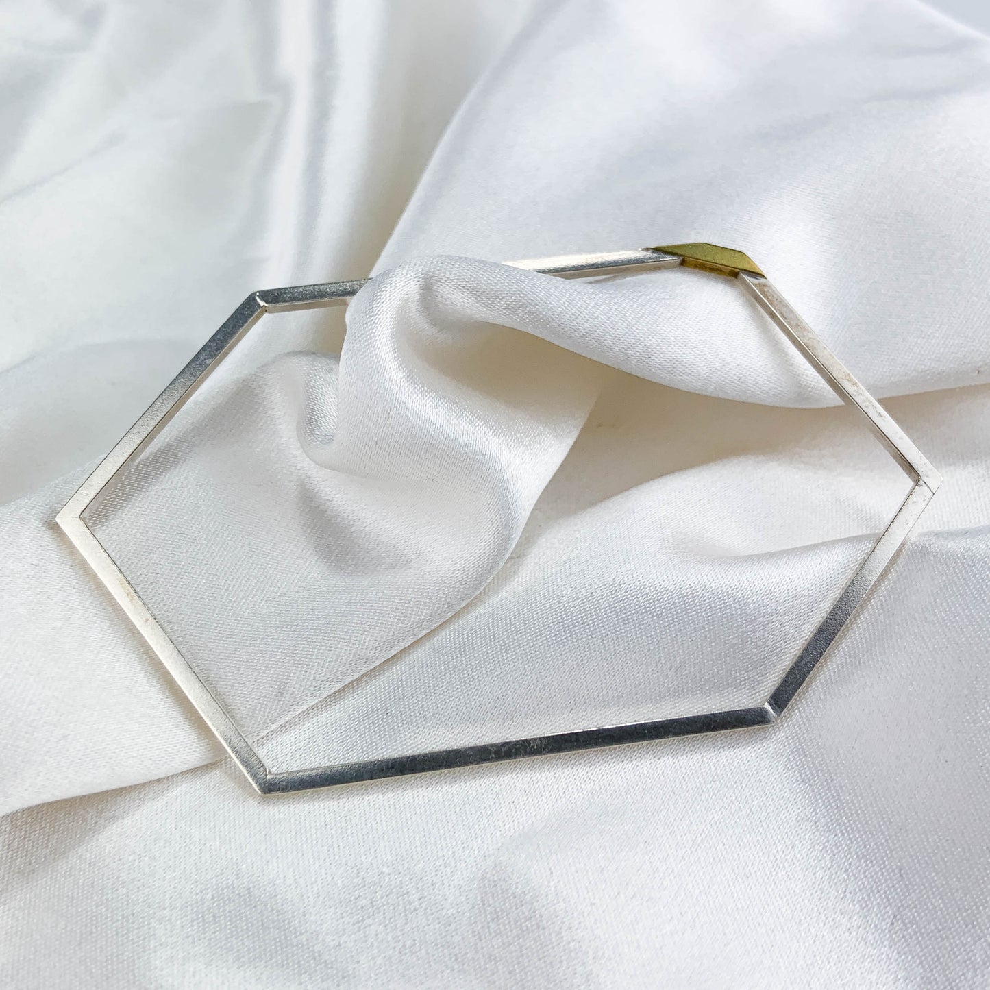 Geometric Bangle with brass