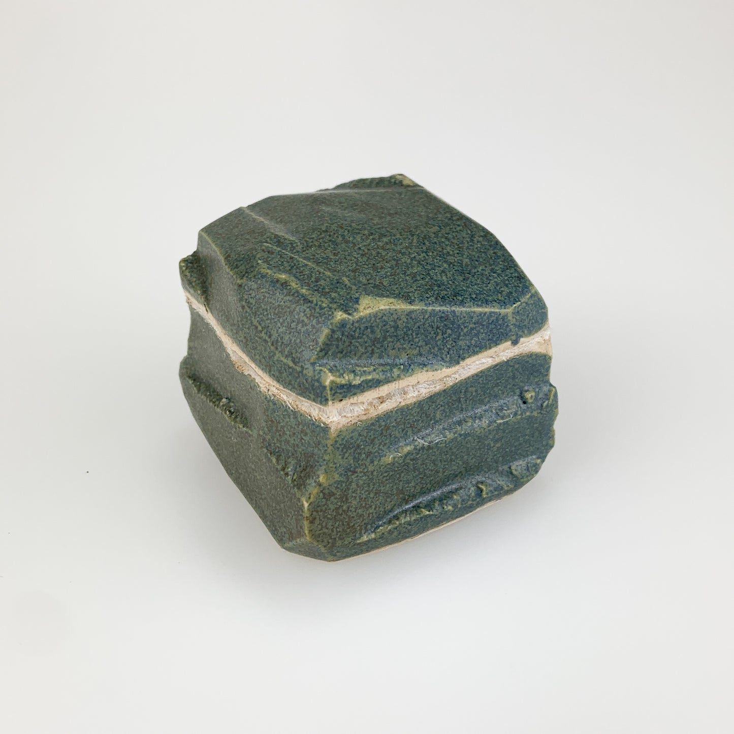 Small lidded pot
