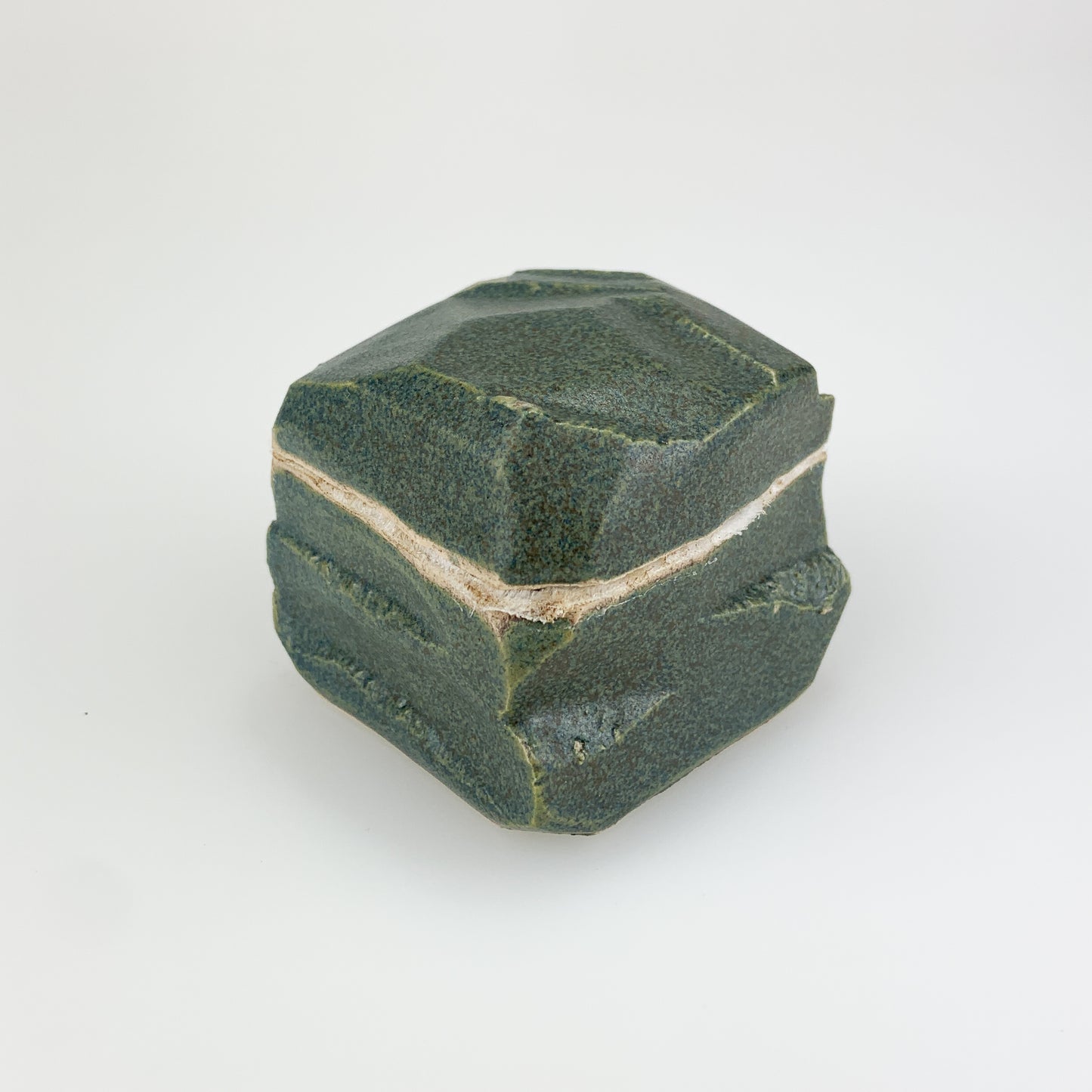 Small lidded pot