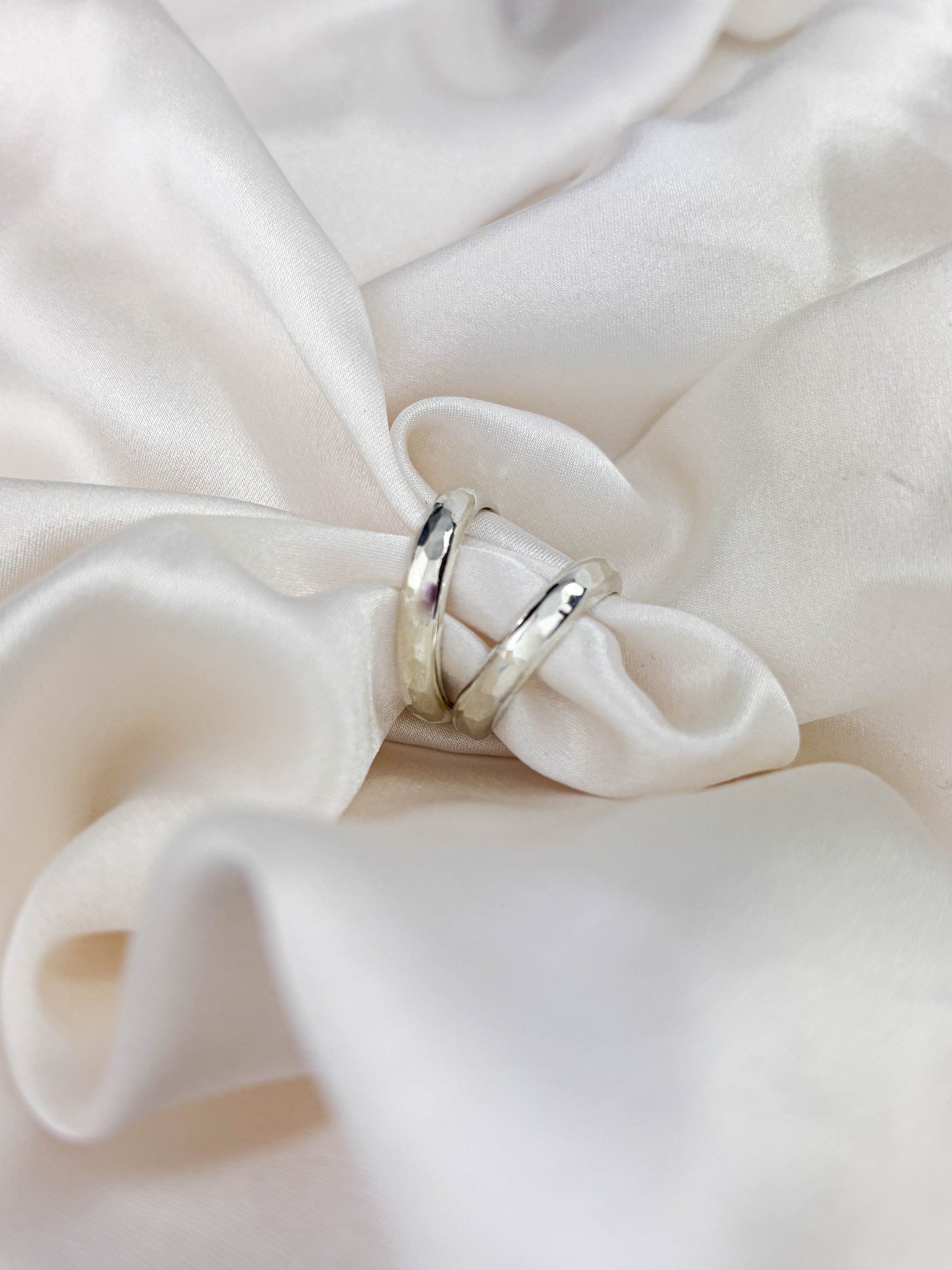 4mm Planished D-Shaped Wedding Band – Recycled Gold | 9ct or 18ct in Yellow, White or Rose