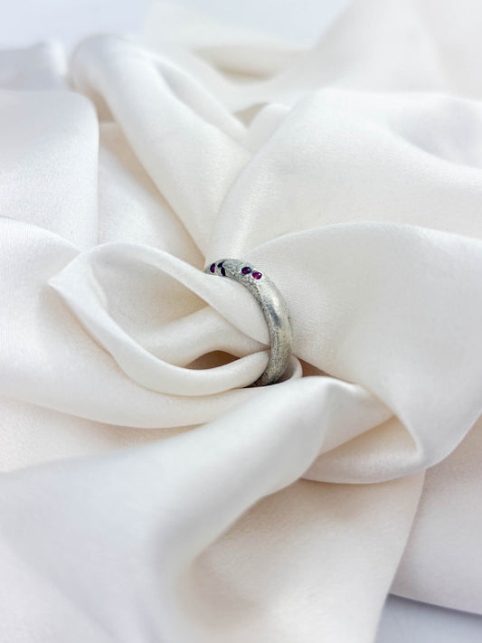 4mm Sand Cast Gold Ring with Scattered Rubies – Handmade in Recycled 9ct or 18ct Gold
