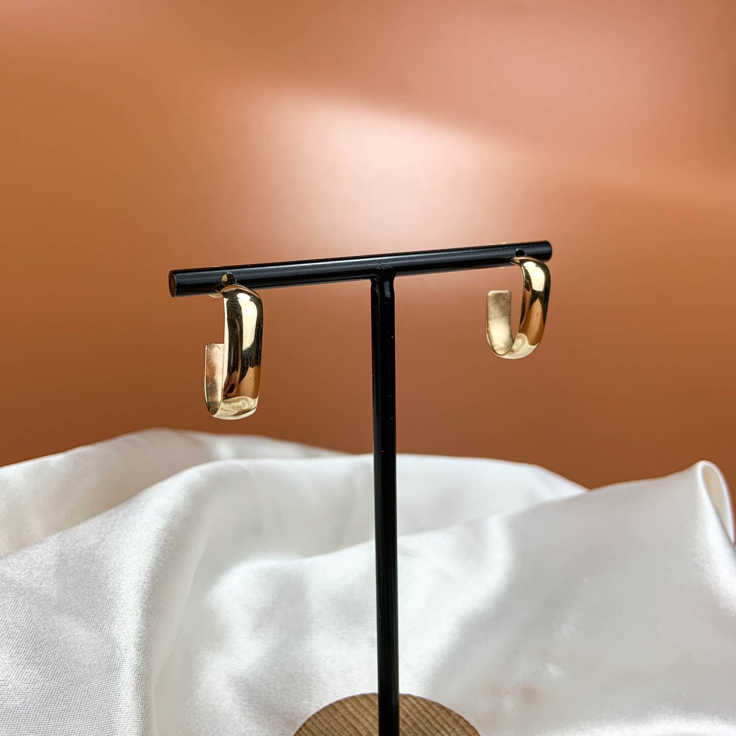 9ct Gold cuff earrings