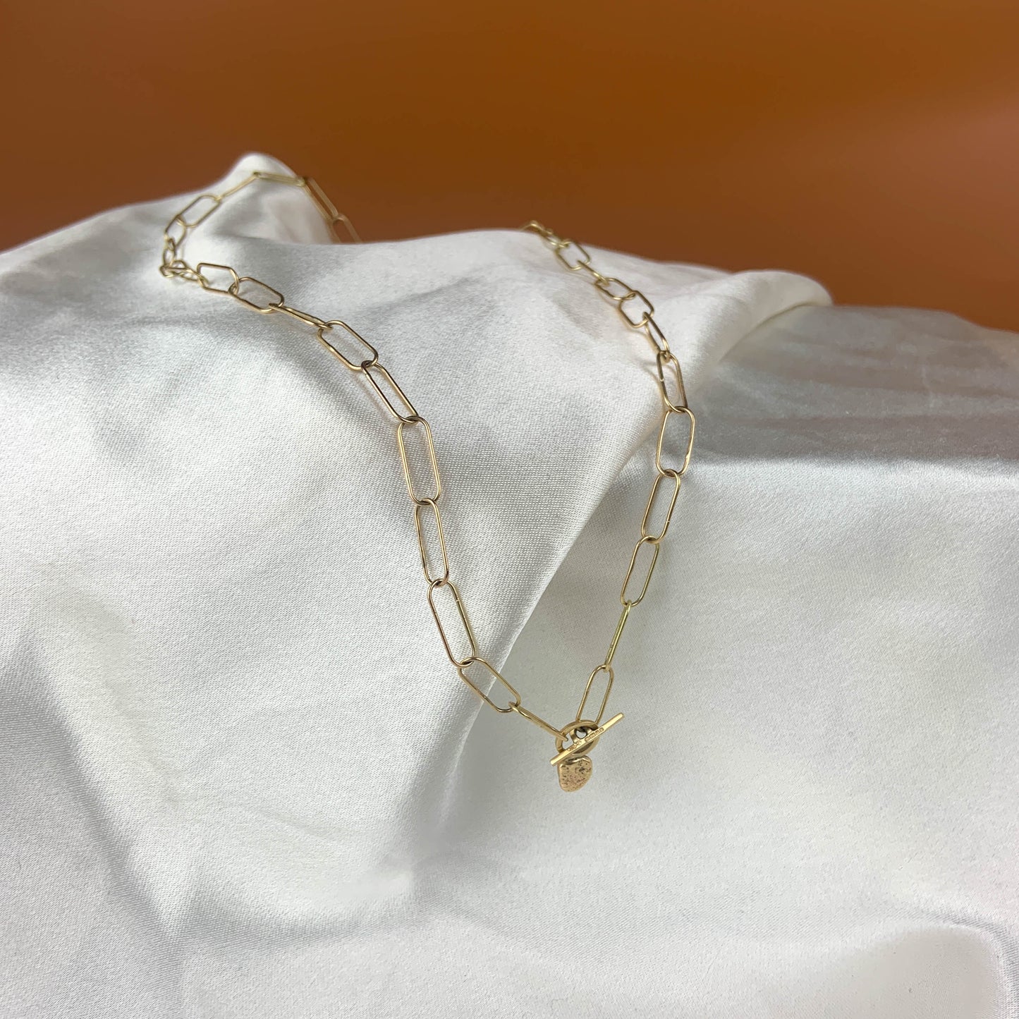 9ct Paperclip Chain