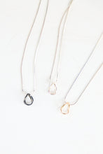 Load image into Gallery viewer, Link studs and pendant gift set
