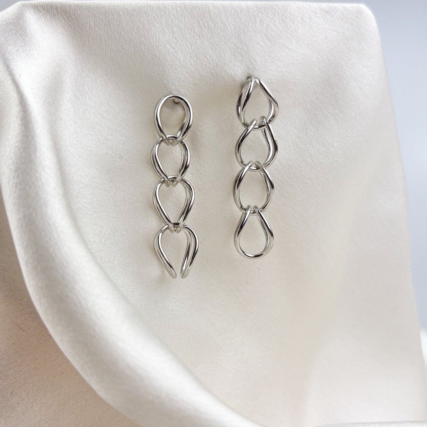 Four Link Drop Earrings